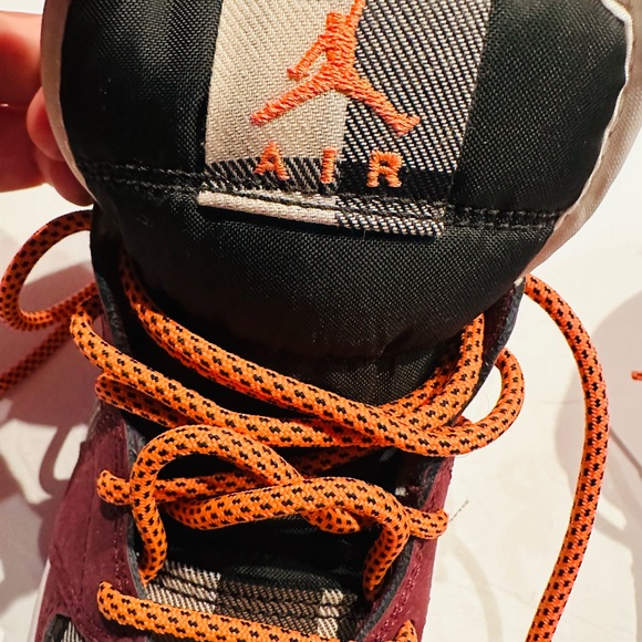 Nike Air JORDAN 1 MID SE GS 'PLAID' Youth Size 4.5 - Picture 8 of 10